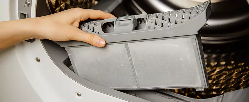 Signs Of A Clogged Dryer Lint Trap in Somerset, Massachusetts